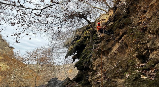 Dağcılar, günlerini Taşköprü Kanyonunda kutladı