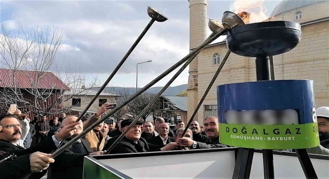 Demirözünde hatta ilk doğalgaz akışı için tören düzenlendi