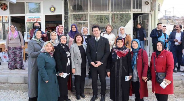 Denizli AK Parti tam kadro sahaya indi