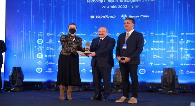 DEPARKA Bakan Varanktan ödül
