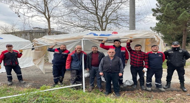Deprem sonrası kurulan çadırlar kaldırılıyor