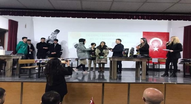 Dereceye giren öğrenciler ödüllendirildi