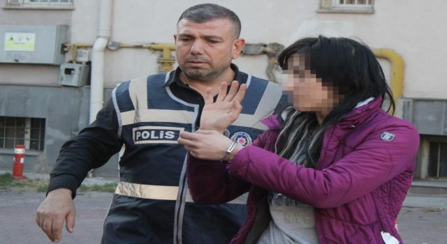 Derin dondurucudan, bazadan, havalandırma boşluğunda, özel bölmede ve tünelde suçlu çıktı