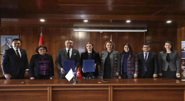 DEÜden kariyer gelişimine katkı sunacak protokol