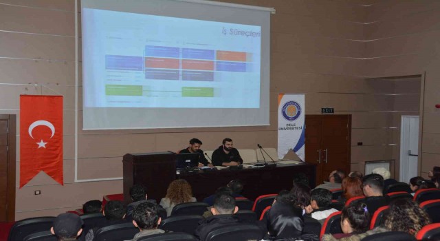 Dicle Üniversitesinde Siber Güvenlikte Kariyer konferansı