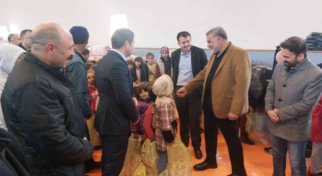 Diclede 3 bin 500 öğrenciye kışlık ayakkabı ve giysi yardımı