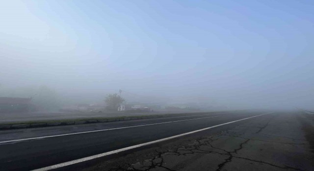Diyarbakırda sabah saatlerinde yoğun sis etkili oldu