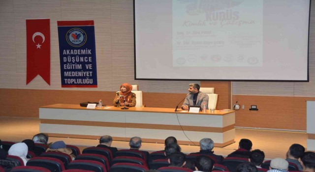 DÜde ‘Kudüs, kimlik ve çatışma konulu konferans düzenlendi