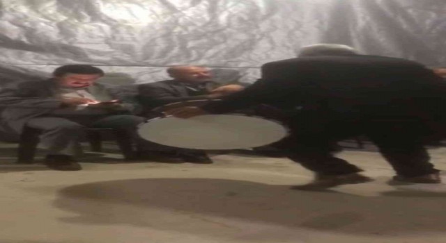 Düğünde davul çalarken kalp krizi geçirdi: O anlar kamerada