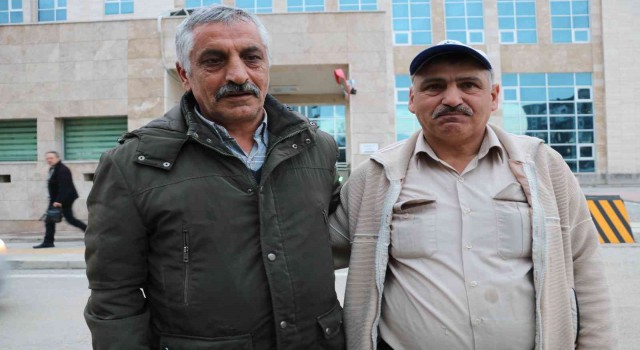 Duyarlı çaycı 1 haftadır aradığı altın sahibini polislerin yardımıyla buldu