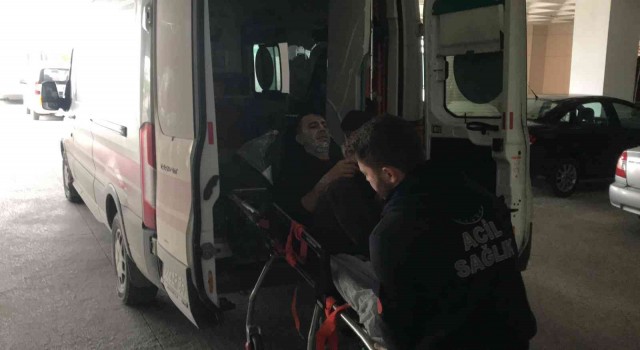 Edirnede tır sürücüsünün piknik tüpü patladı: 1 yaralı