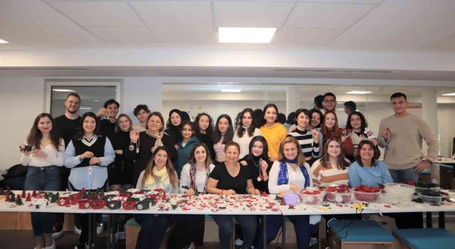 Eğitime destek için keçe atölyesinde buluştular