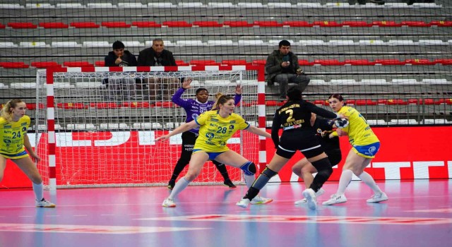 EHF Kadınlar Şampiyonlar Ligi: Kastamonu Belediyespor: 23 - Metz Handball: 28