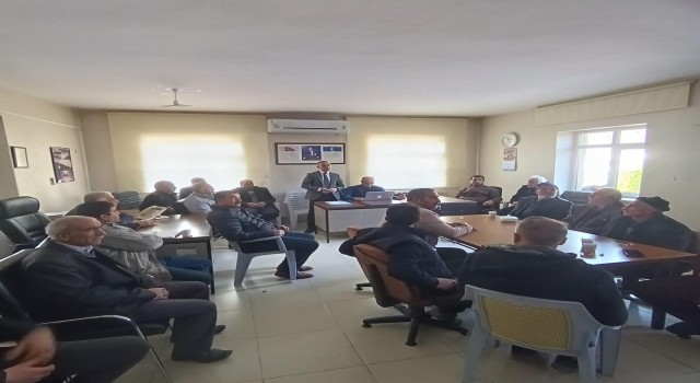 Elazığda çiftçilere yönelik bilgilendirme toplantıları sürüyor