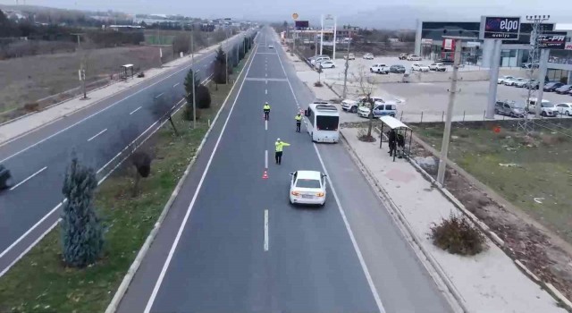 Elazığda dron destekli trafik denetimi