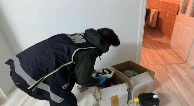 Elazığda yılbaşı öncesi sahte içki operasyonu: 4 gözaltı