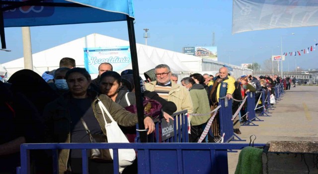 Emekli kuyruğu değil hamsi sırası