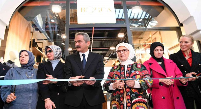 Emine Erdoğan, Galataportta Olgunlaşma enstitülerinin markası Bohça mağazasının açılışını yaptı