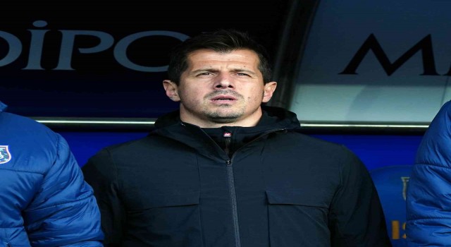Emre Belözoğlundan kadroda 1 değişiklik