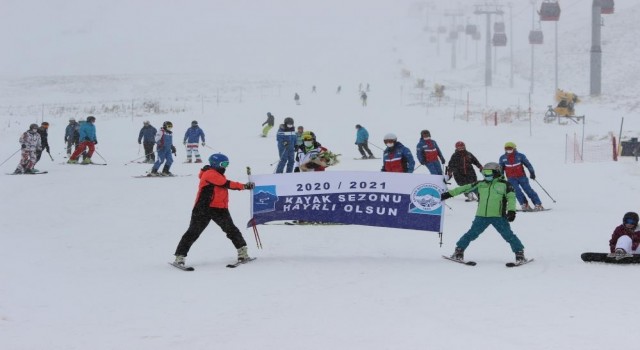 Erciyeste sezona kar engeli