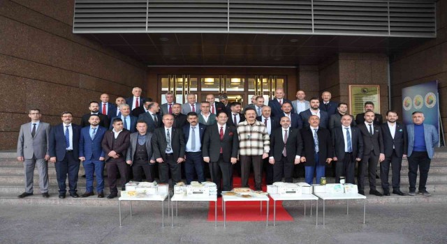 Erzurum Ticaret Borsası Meclis Üyelerinde TOBBa çıkarma