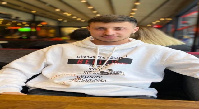 Esenyurtta taksinin çarptığı motosikletli genç hayatını kaybetti