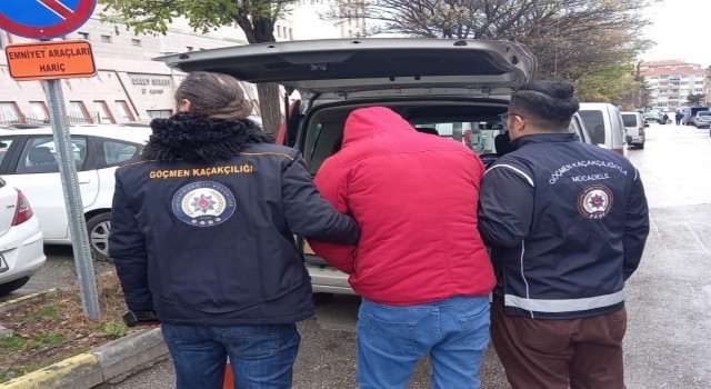Eskişehirde 9 düzensiz göçmen yakalandı