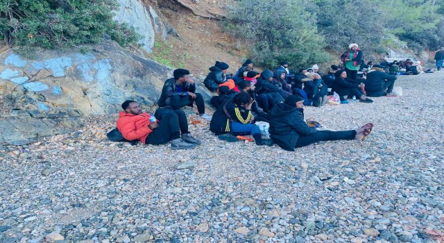 Fethiyede 54 düzensiz göçmen yakalandı