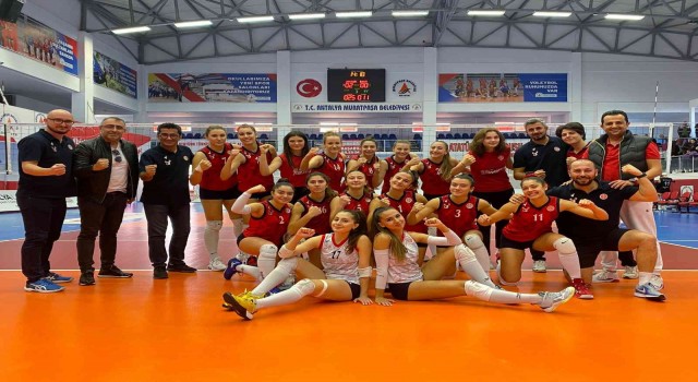 Filenin akrepleri evinde galip