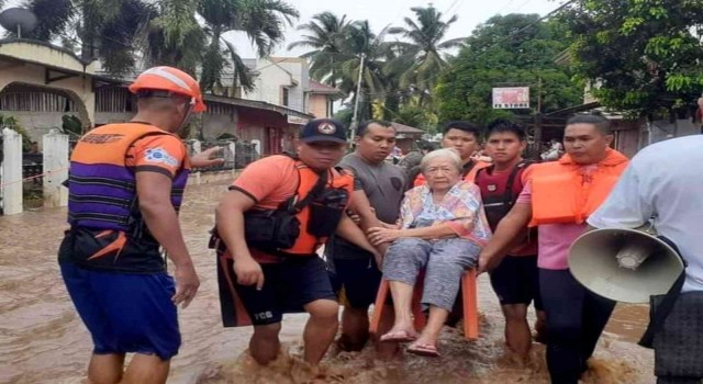 Filipinlerdeki sel felaketinde can kaybı 25e yükseldi