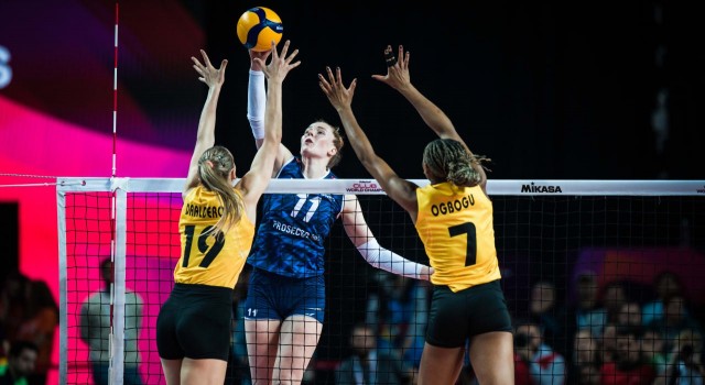 FIVB Kulüpler Dünya Şampiyonası: Imoco Volley: 3 - VakıfBank: 1