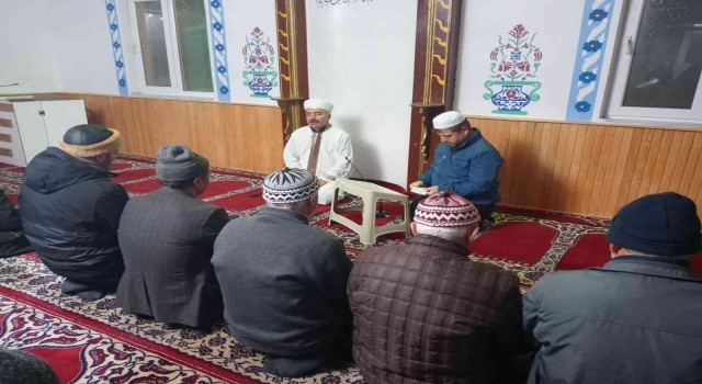 Gedizin Dörtdeğirmen köyünde sabah namazı buluşması