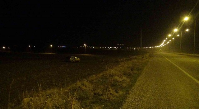 Gercüşte otomobil tarlaya uçtu: 1 yaralı