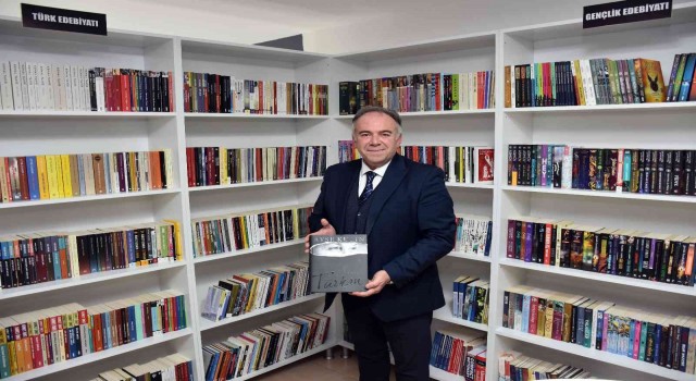 Germencik Belediyesinin kütüphanesine yoğun ilgi