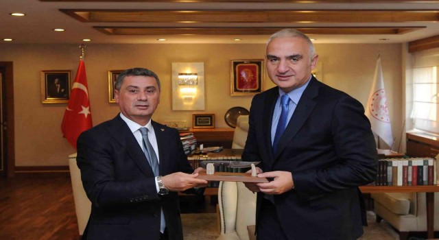 Gölbaşı Belediye Başkanı Şimşekten Bakan Ersoya ziyaret