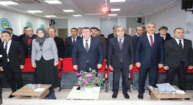 Gölbaşında LGS ve YKS değerlendirme toplantısı yapıldı