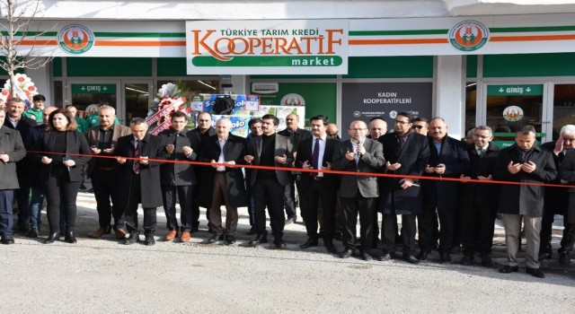 Hakkaride Tarım Kredi Kooperatif Marketi açıldı