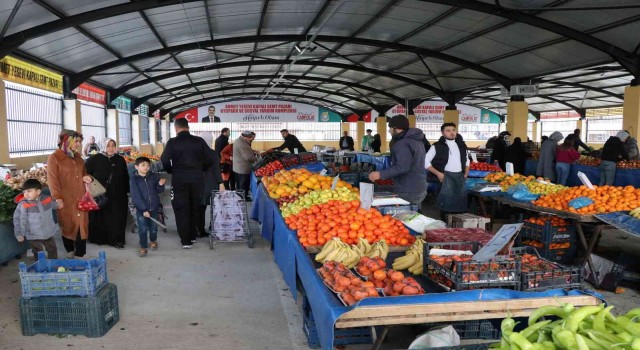 Haliliyeye modern semt pazarı kazandırıldı
