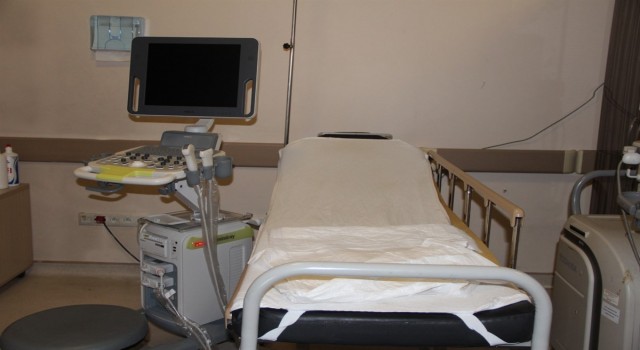 Hastaneye, üst düzey ultrasonografi cihazları ve anestezi cihazı alındı