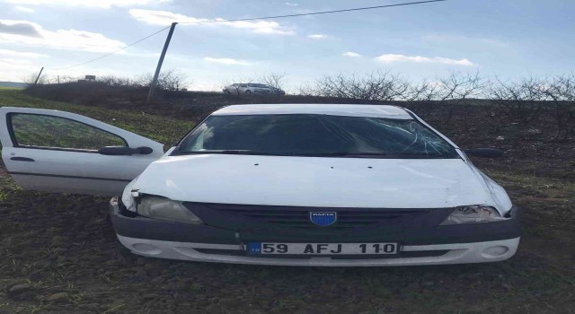 Hayraboluda otomobil takla attı : 3 yaralı
