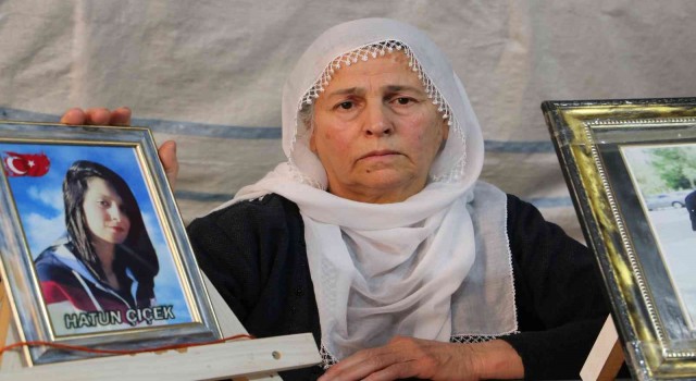HDP il binasının önündeki ailelerin evlat nöbeti bin 195inci gününde