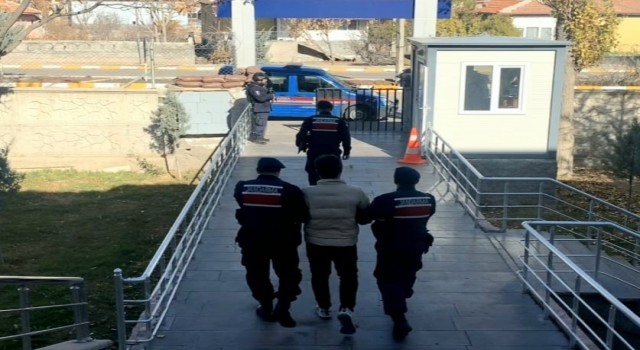 Hırsızlıktan 4 yıl hapsi bulunan şahıs JASAT tarafından yakalandı
