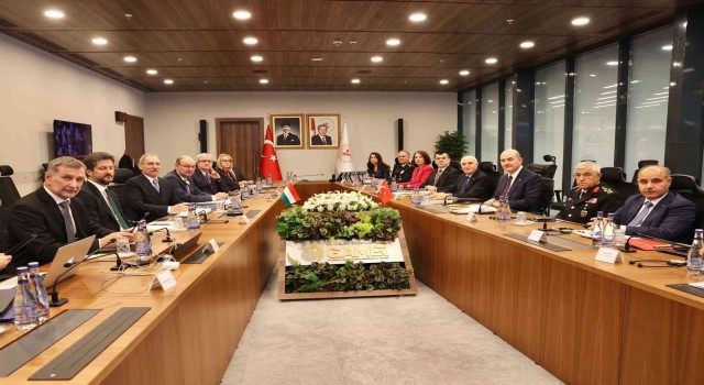 İçişleri Bakanı Soylu, Macar mevkidaşı Pinter ile bir araya geldi