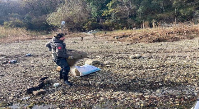 İçme suyu havzası olan Terkos Gölünde kaçak avcılık yapanlar suç üstü yakalandı