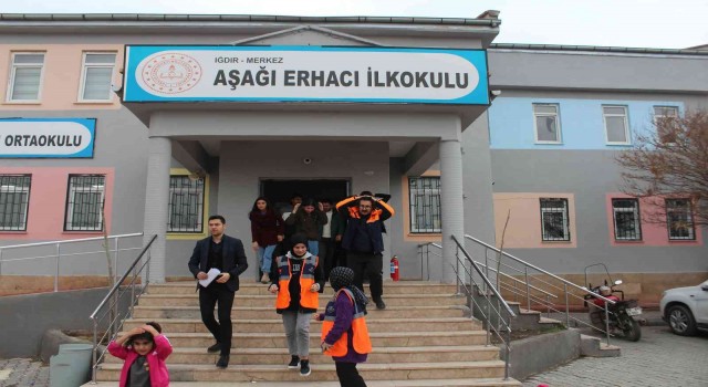 Iğdırda deprem ve tahliye tatbikatı