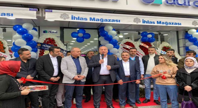 İhlas Pazarlamanın İstanbuldaki en büyük mağazası Sultanbeylide açıldı