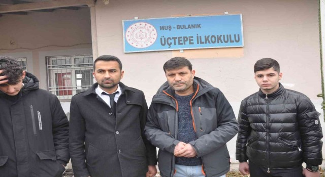 İnegölden gelip okulu onarıp öğrencilere kırtasiye ve giyim desteği verdiler