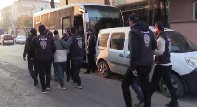 İnternet üzerinden vatandaşları 5 milyon TL dolandıran 10 şüpheli yakalandı