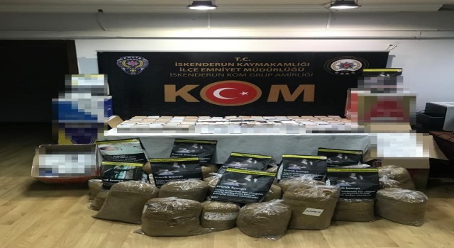 İskenderunda 96 bin adet makaron ve 135 kilo kıyılmış tütün ele geçirildi
