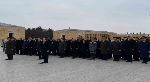 İsmet İnönü vefatının 49. yılında mezarı başında anıldı